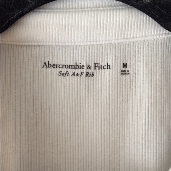 Abercrombie & Fitch White Cropped Polo Tank - Picture 2 of 2